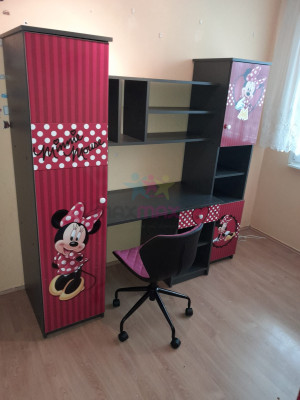 Dětská stěna do pokoje Disney - ZAMILOVANÁ MINNIE